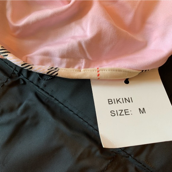 Bikini Bottom - Picture 4 of 6